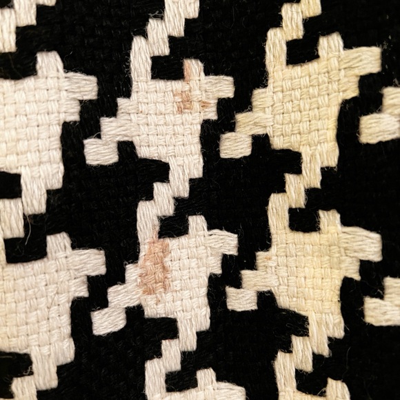 SIZE Small…….CHIME……Sweet Black & White Woven Houndstooth Coat. Pre Loved - Picture 7 of 14